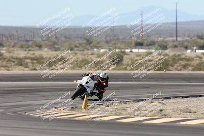 media/Jan-15-2026-Racers Edge (Thu) [[dfebeb70ab]]/3-B Group/Session 2 (Turn 11)/